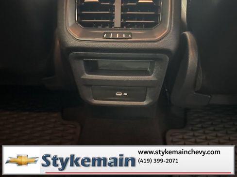 Used 2022 Volkswagen Taos SEL image 17