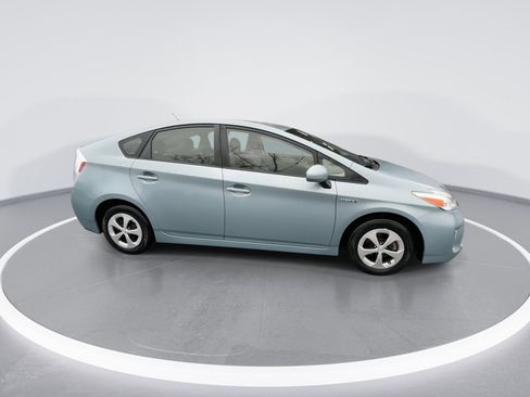 Used 2014 Toyota Prius Three image 22