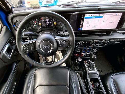 Used 2024 Jeep Wrangler Unlimited Rubicon 4xe AWD/4WD image 6