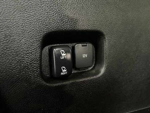 Used 2024 Ford Edge Titanium image 32