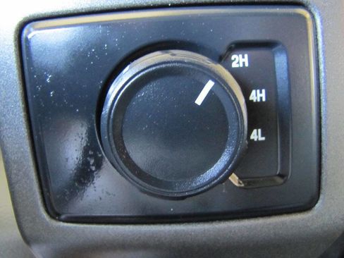 Used 2022 Ford F350 XL w/ Power Equipment Group image 39