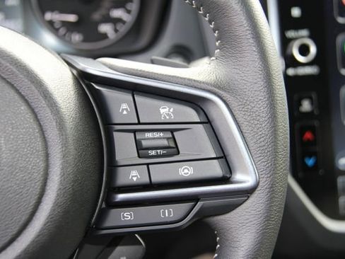 Used 2025 Subaru Forester Limited AWD/4WD image 20
