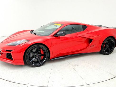 New 2025 Chevrolet Corvette E-Ray w/ Battery Protection Package image 2