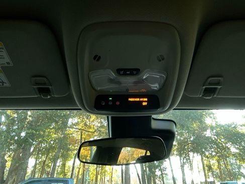 Used 2022 Buick Encore GX Preferred w/ Cold Weather Comfort Package image 29