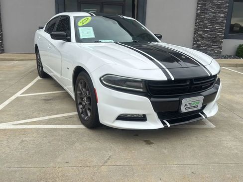 Used 2018 Dodge Charger GT w/ Navigation & Travel Group image 2