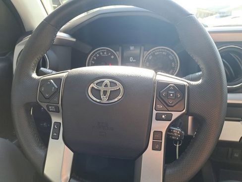 Used 2022 Toyota Tacoma SR5 image 26