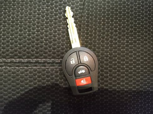 Used 2017 Nissan Sentra S image 32