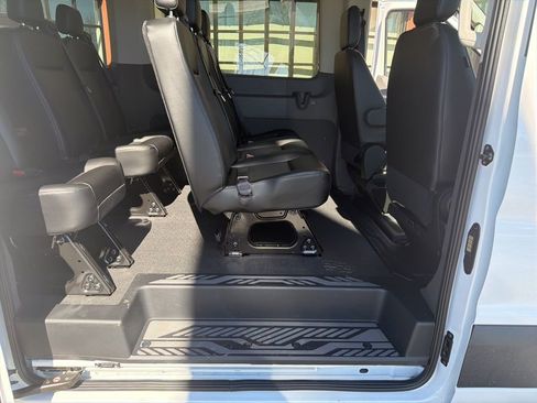 New 2026 Ford Transit 350 148 Medium Roof Wagon AWD image 22