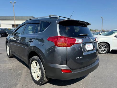 Used 2013 Toyota RAV4 XLE FWD image 5