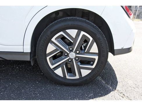 Certified 2023 Hyundai Kona SE w/ Cargo Package FWD image 31
