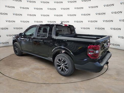 Used 2024 Ford Maverick Lariat w/ Black Appearance Package image 3