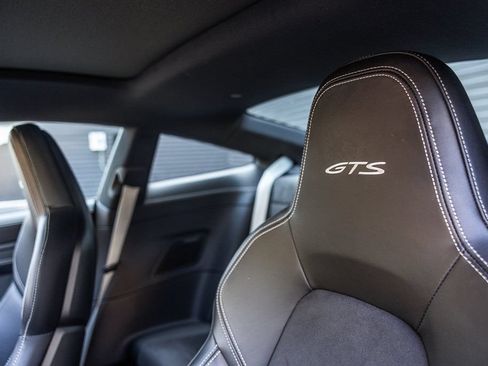 Certified 2024 Porsche 911 Carrera S RWD image 15