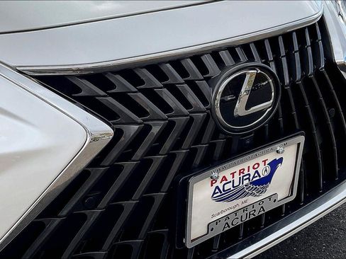 Used 2025 Lexus ES 300h w/ Luxury Package image 30