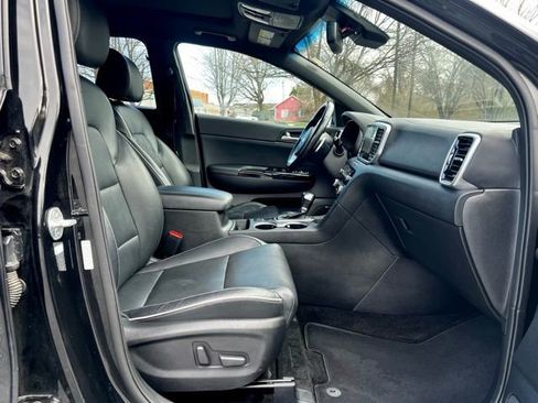 Used 2020 Kia Sportage SX image 25