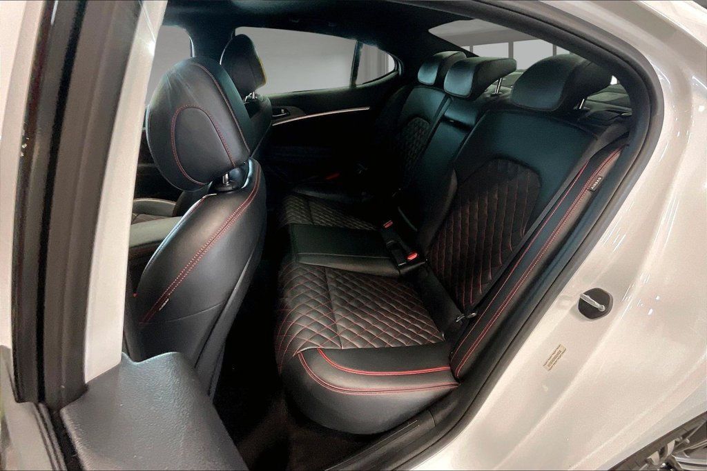 Used 2025 Genesis G70 3.3T Advanced w/ Sport Prestige Package RWD image 23