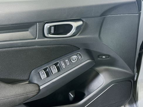 Used 2025 Honda Civic Sport image 15