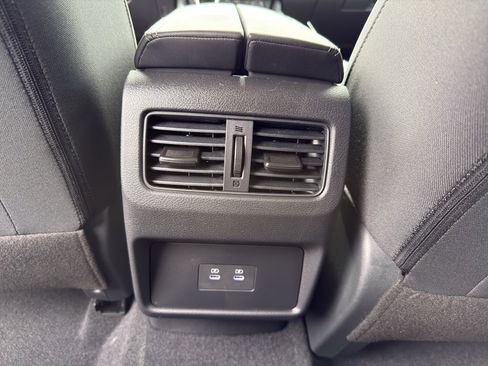 New 2026 Nissan Rogue SV image 31