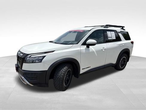 Certified 2024 Nissan Pathfinder Rock Creek AWD/4WD image 4