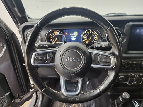 Used 2021 Jeep Wrangler Unlimited Sahara w/ Uconnect 4C Nav & Sound Group image 12