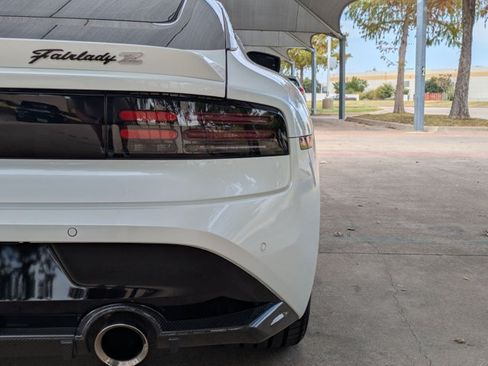 Used 2024 Nissan Z Performance w/ Floor Mat Package RWD image 26