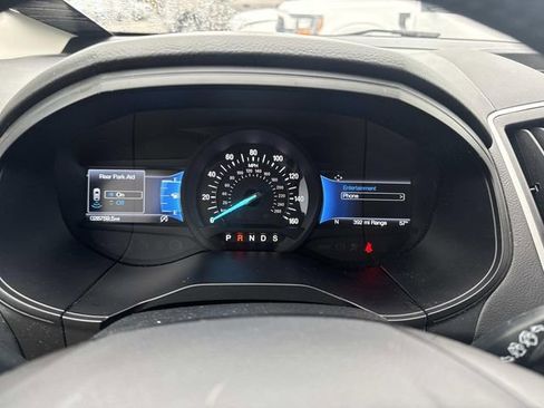 Used 2024 Ford Edge SEL image 38