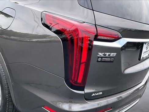 Used 2020 Cadillac XT6 Premium Luxury w/ Platinum Package AWD/4WD image 31