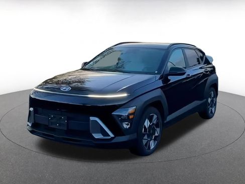 Used 2025 Hyundai Kona SEL image 7