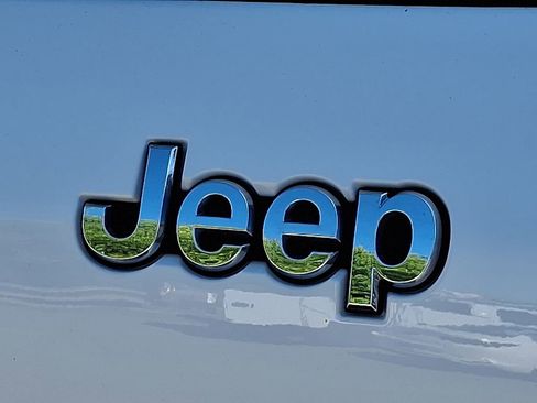 Used 2023 Jeep Grand Cherokee L Limited w/ Trailer Tow Group (B) AWD/4WD image 29