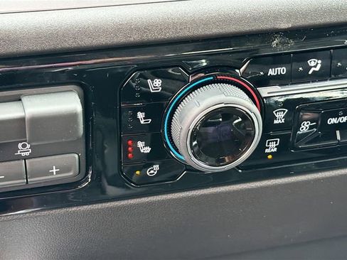 New 2026 Chevrolet Silverado 1500 High Country w/ Technology Package image 25