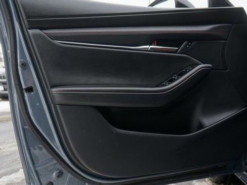 Used 2024 MAZDA MAZDA3 s image 32