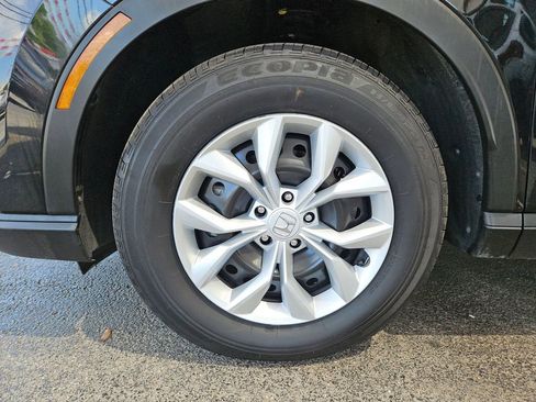 Used 2025 Honda CR-V LX image 29