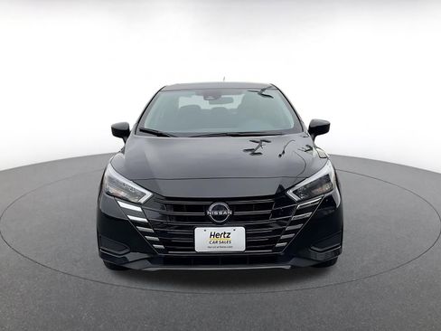 Used 2025 Nissan Versa SV w/ Trunk Package image 4