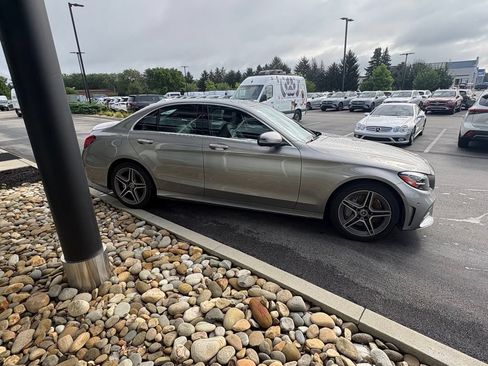 Used 2020 Mercedes-Benz C 300 4MATIC Sedan image 5