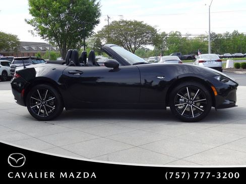 New 2026 MAZDA MX-5 Miata Grand Touring w/ Weather Package image 3