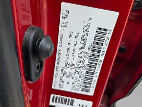 Used 2022 Toyota Tacoma SR w/ SR Convenience Package RWD image 19
