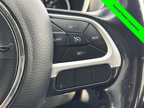 Used 2019 Jeep Compass Limited image 14