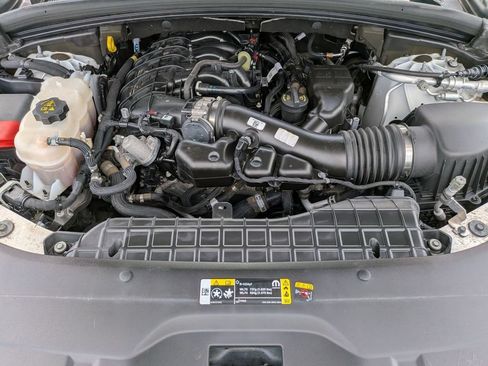 Used 2022 Jeep Grand Cherokee Limited AWD/4WD image 32