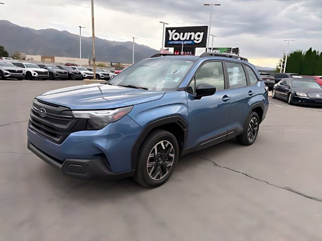 Used 2025 Subaru Forester w/ Convenience Package #1 AWD/4WD image 7