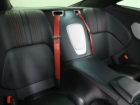 Used 2018 Aston Martin DB11 Coupe image 58