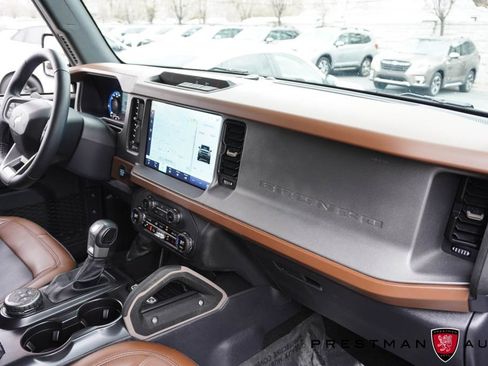 Used 2024 Ford Bronco Outer Banks image 52