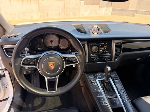 Used 2015 Porsche Macan S w/ Premium Package Plus AWD/4WD image 12