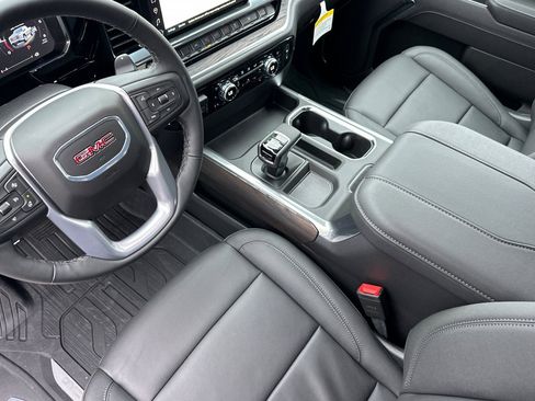 New 2026 GMC Sierra 1500 SLT w/ SLT Premium Package image 8