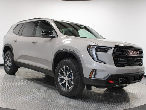 New 2026 GMC Acadia AT4 image 14