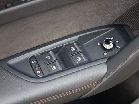 Used 2024 Audi SQ5 Prestige AWD/4WD image 35