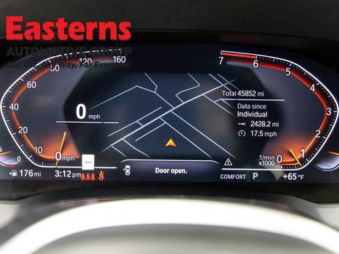 Used 2022 BMW 330i xDrive Sedan w/ M Sport Package image 19