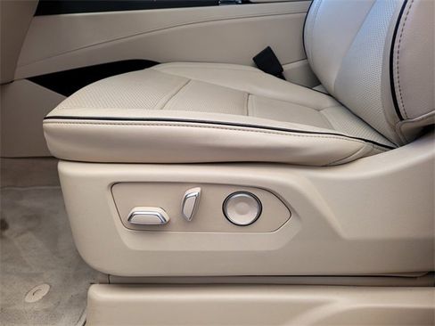 Used 2023 Cadillac Escalade Premium Luxury w/ Performance Package image 21