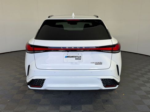 Used 2024 Lexus RX 500h F Sport w/ Convenience Package image 10