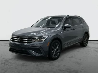 Used 2022 Volkswagen Tiguan SE