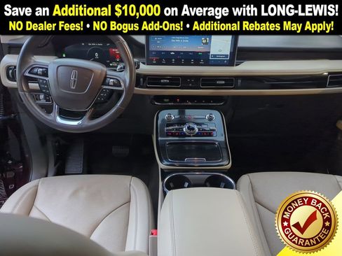 Certified 2023 Lincoln Nautilus Reserve image 17