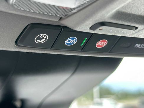 New 2025 GMC Sierra 3500 Pro w/ Snow Plow Prep/Camper Package image 33